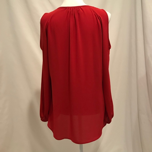 🔥SALE🔥Karen Kane cold shoulder blouse size M - Picture 5 of 7
